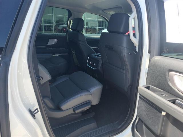 2026 Ford Expedition Max Active MAX