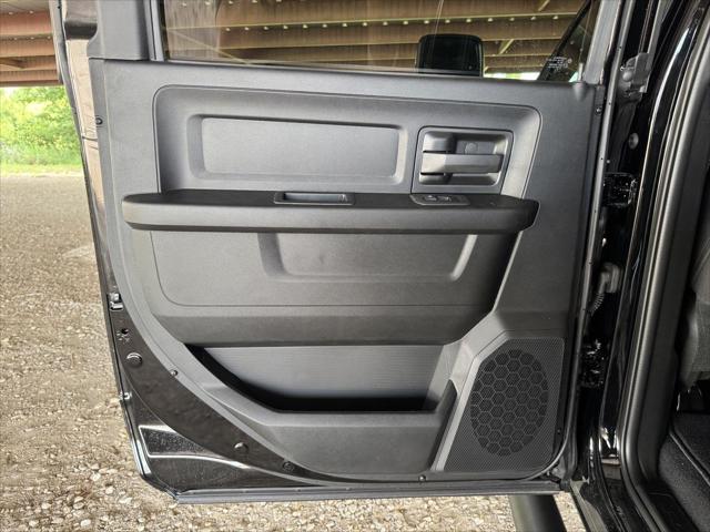2026 Ram 3500 Tradesman Crew Cab 4x4 8' Box