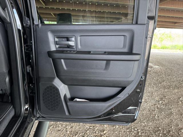 2026 Ram 3500 Tradesman Crew Cab 4x4 8' Box