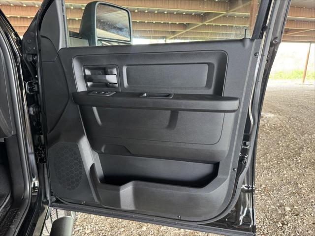 2026 Ram 3500 Tradesman Crew Cab 4x4 8' Box