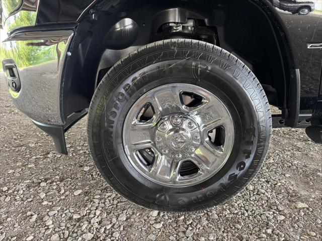 2026 Ram 3500 Tradesman Crew Cab 4x4 8' Box