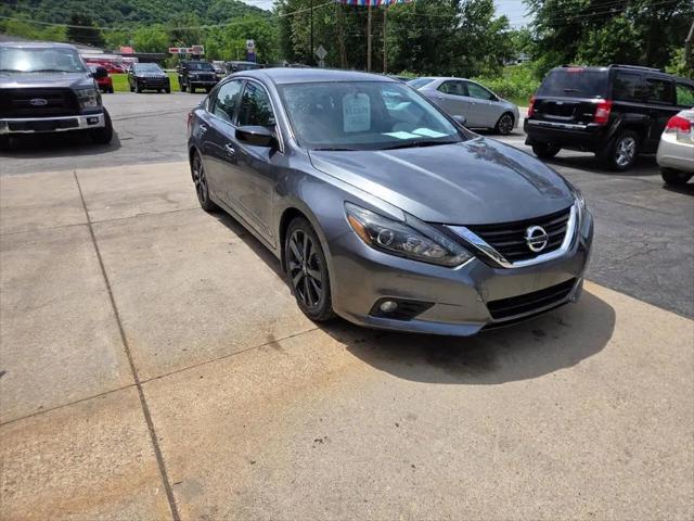 2017 Nissan Altima 2.5 SR for sale in Vandergrift, PA