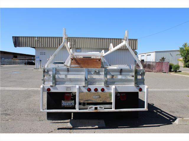 2017 Ford F-350 XL Cab  Chassis 4D