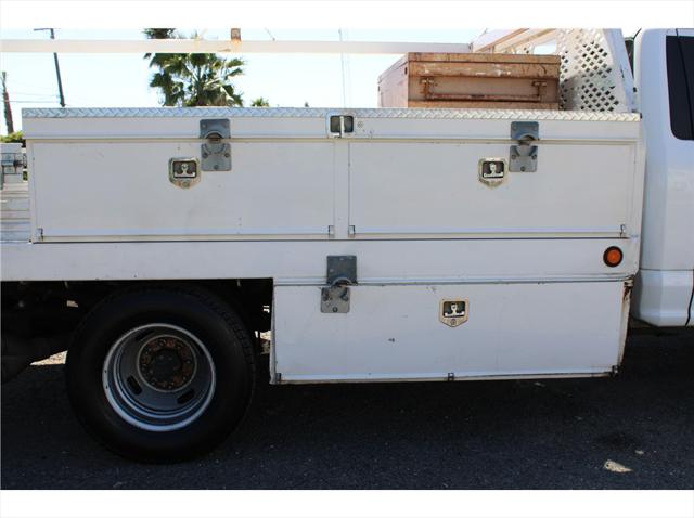 2017 Ford F-350 XL Cab  Chassis 4D