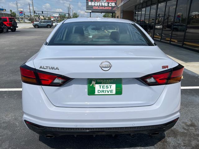2025 Nissan Altima SR FWD