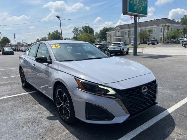 2025 Nissan Altima SR FWD