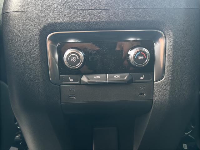 2026 GMC Yukon XL 4WD AT4
