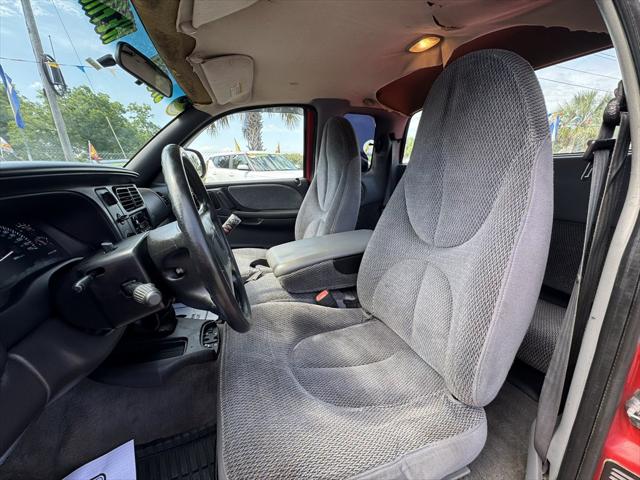 1999 Dodge Dakota Base