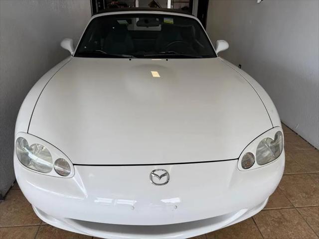 2003 Mazda MX-5 Cloth for sale in Wautoma, WI