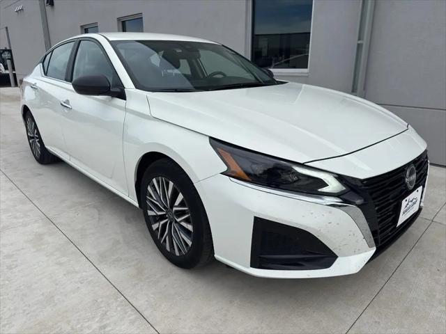 2025 Nissan Altima SV FWD for sale in Winona, MN