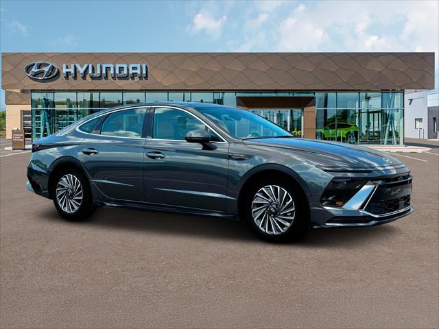 2025 Hyundai Sonata Hybrid Limited