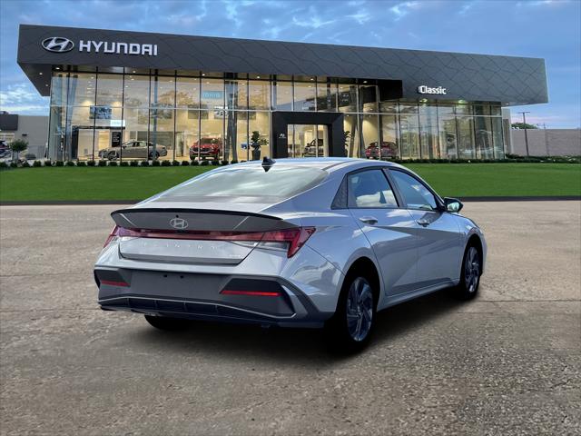 2026 Hyundai Elantra Hybrid SEL Sport