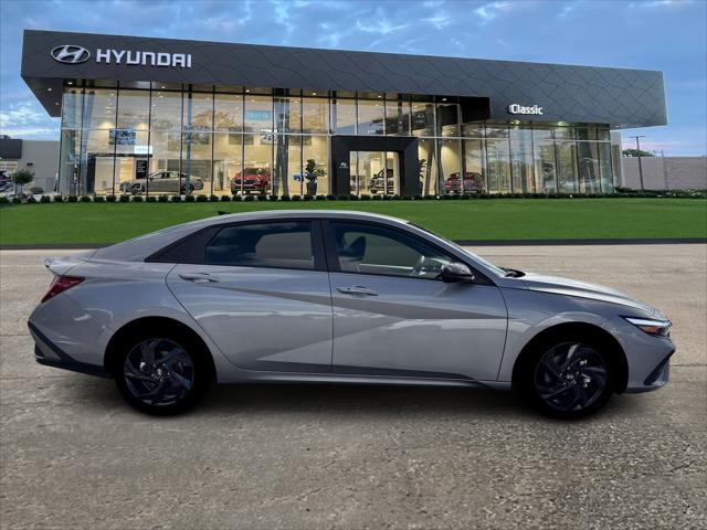 2026 Hyundai Elantra Hybrid SEL Sport