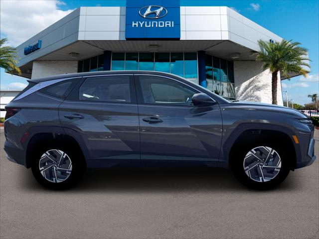 2026 Hyundai Tucson Hybrid Blue SE
