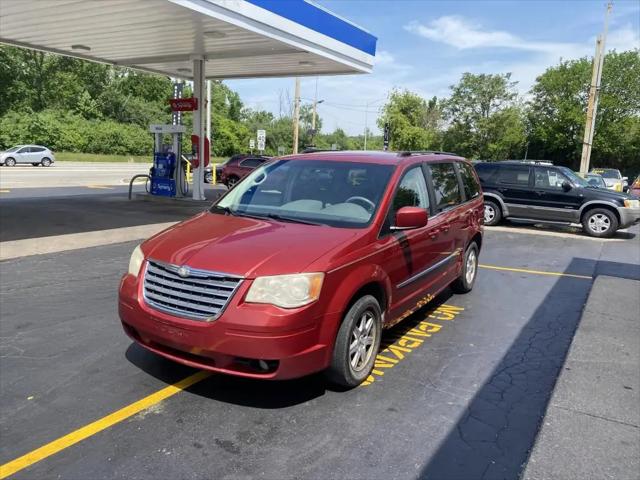 2010 Chrysler Town & Country Touring for sale in Markham, IL