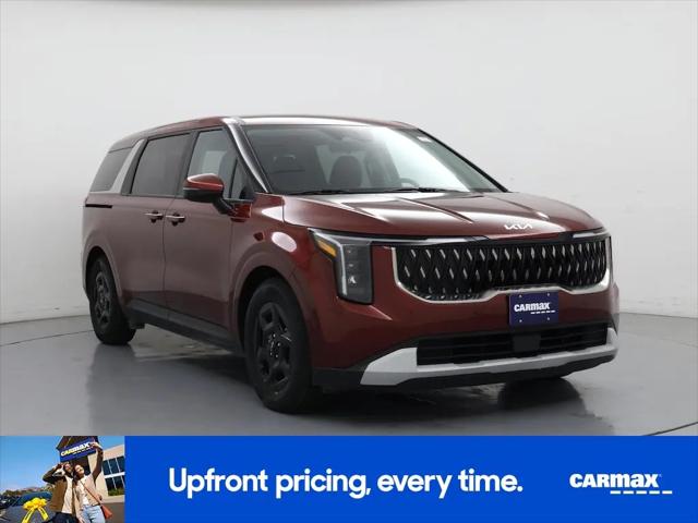 2025 Kia Carnival MPV LXS for sale in Urbandale, IA