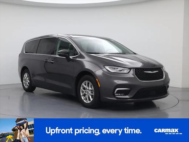 2023 Chrysler Pacifica Touring L for sale in Knoxville, TN