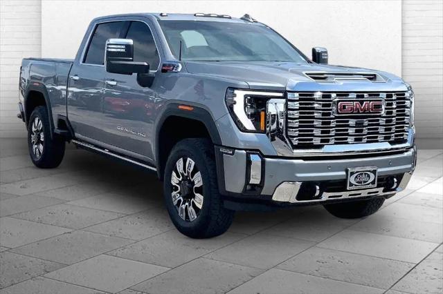 2025 GMC Sierra 2500HD 4WD Crew Cab Standard Bed Denali for sale in Independence, MO