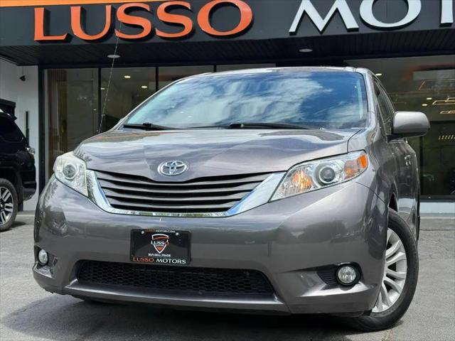 2014 Toyota Sienna XLE V6 8 Passenger for sale in Amsterdam, NY