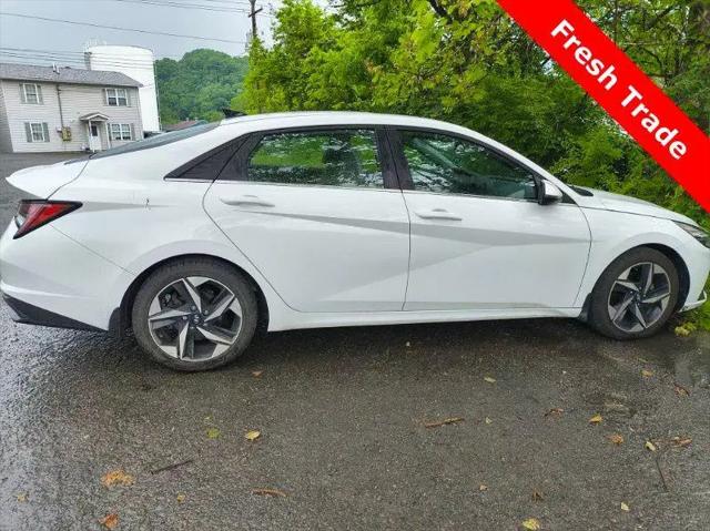 2022 Hyundai Elantra Hybrid Limited for sale in Bridgeport, WV