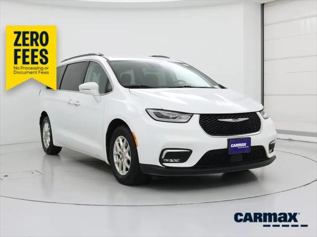 2022 Chrysler Pacifica Touring L for sale in Fairfield, CA