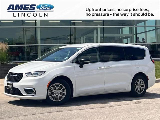 2024 Chrysler Pacifica Touring L for sale in Ames, IA
