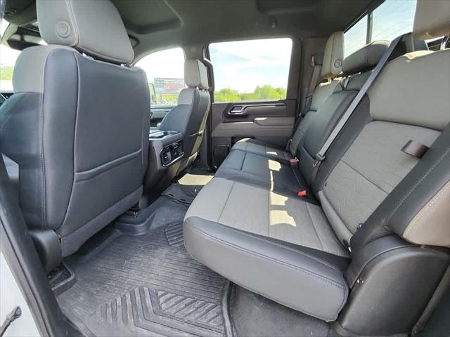 2025 Chevrolet Silverado 2500HD 4WD Crew Cab Standard Bed ZR2