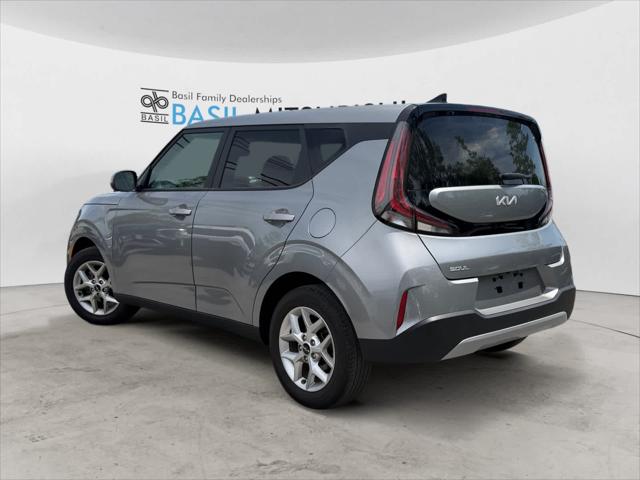 2023 Kia Soul LX
