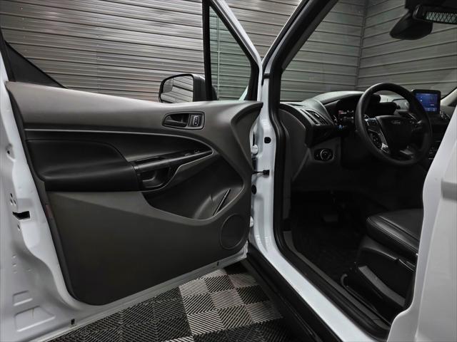 2022 Ford Transit Connect XL 121''LWB Minivan/Van w/Roof Racks