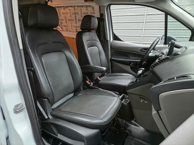 2022 Ford Transit Connect XL 121''LWB Minivan/Van w/Roof Racks