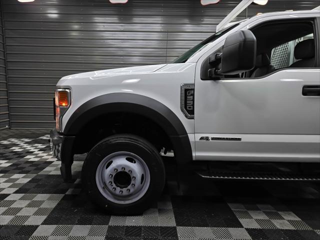 2021 Ford F-550 XL 169''WB DRW Regular Cab Service Body w/Contractor Rack