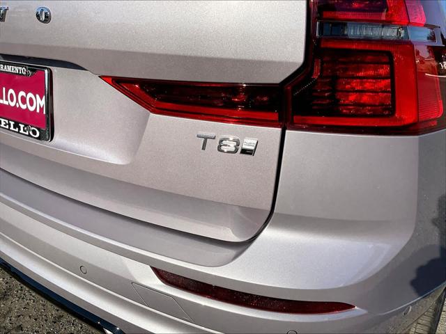 2026 Volvo XC60 Plug-In Hybrid Plus, T8 AWD Electric/Gasoline, Dark