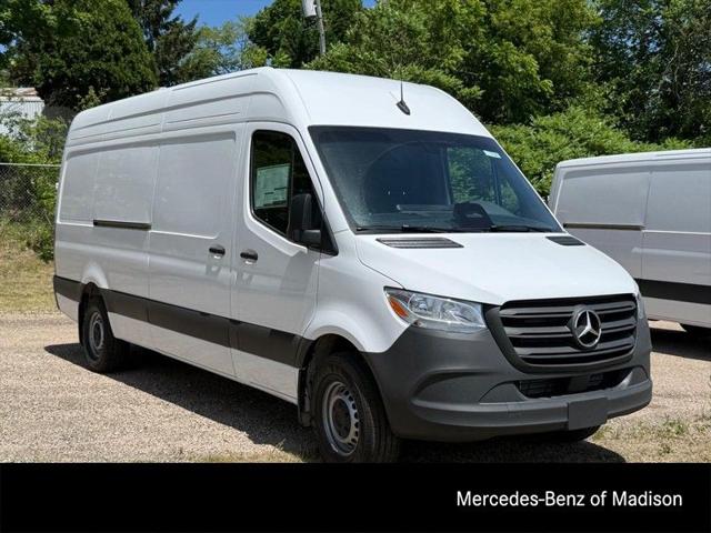 2026 Mercedes-Benz Sprinter 2500 Cargo 170 WB for sale in Madison, WI