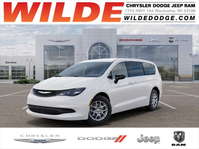 2027 Chrysler Pacifica LX for sale in Waukesha, WI