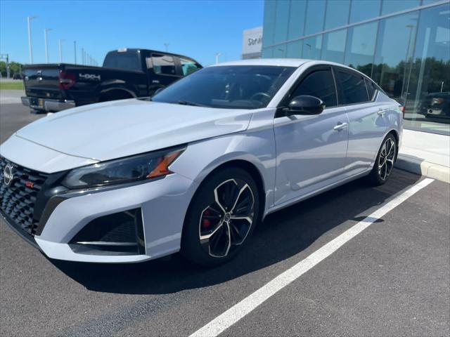 2023 Nissan Altima SR FWD for sale in Dover, DE