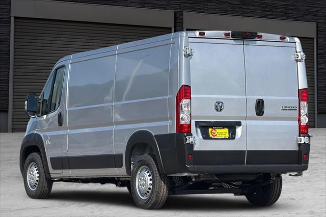 2026 Ram ProMaster Cargo Van Tradesman Low Roof 136 WB w/Pass Seat