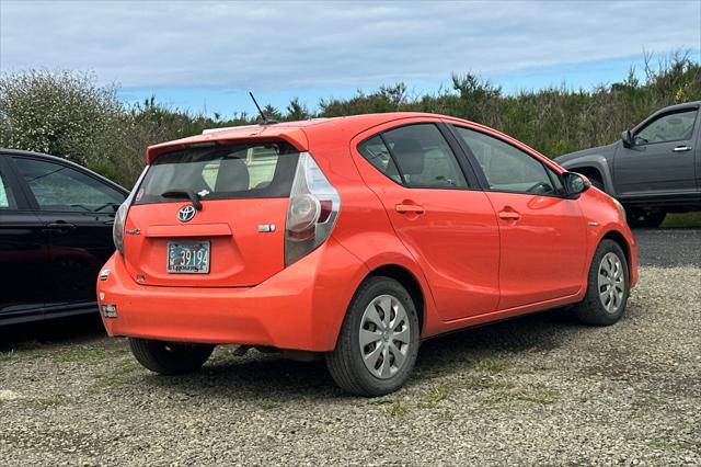 2014 Toyota Prius c Three