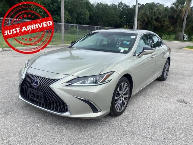 2019 Lexus ES 300h Base for sale in Orlando, FL