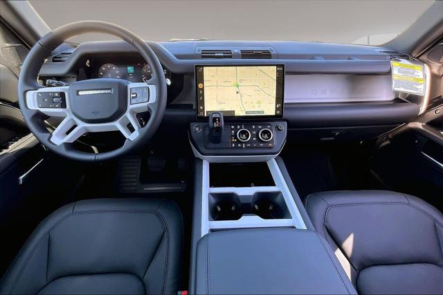 2026 Land Rover Defender P400 X-Dynamic SE
