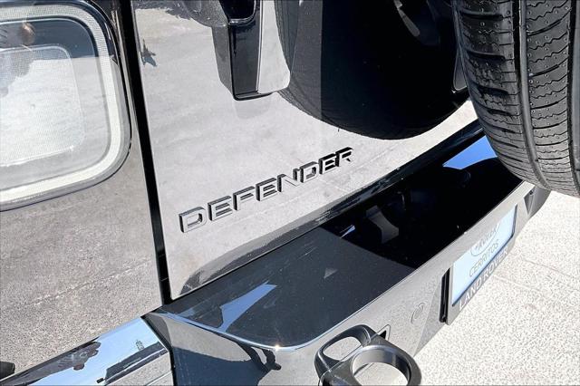 2026 Land Rover Defender P400 X-Dynamic SE