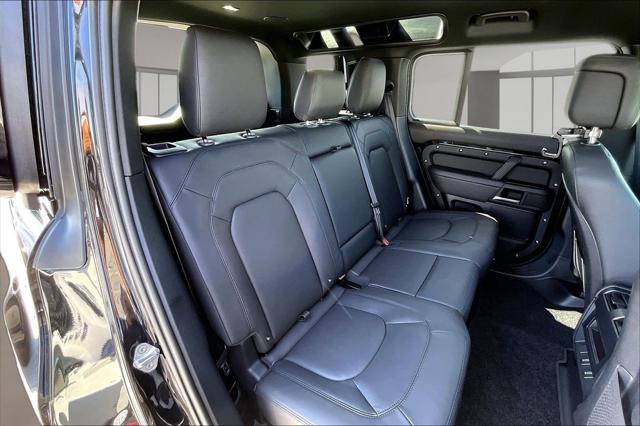 2026 Land Rover Defender P400 X-Dynamic SE