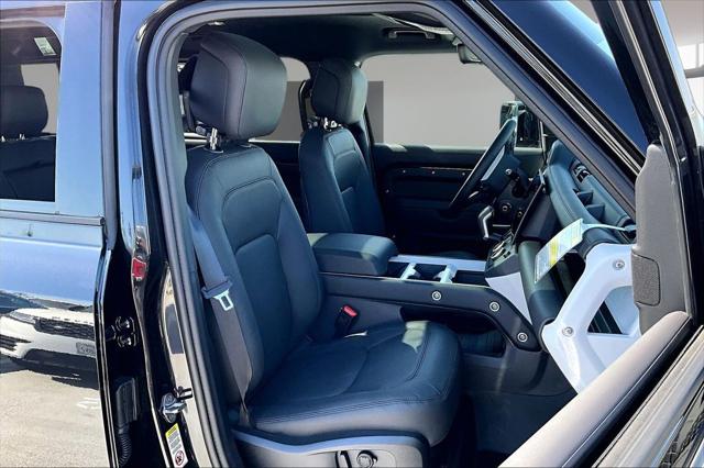 2026 Land Rover Defender P400 X-Dynamic SE