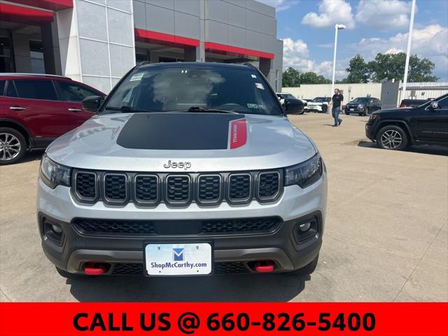 2025 Jeep Compass Trailhawk 4x4