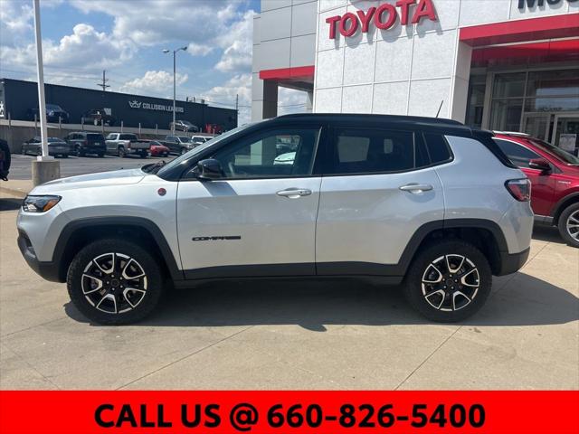 2025 Jeep Compass Trailhawk 4x4