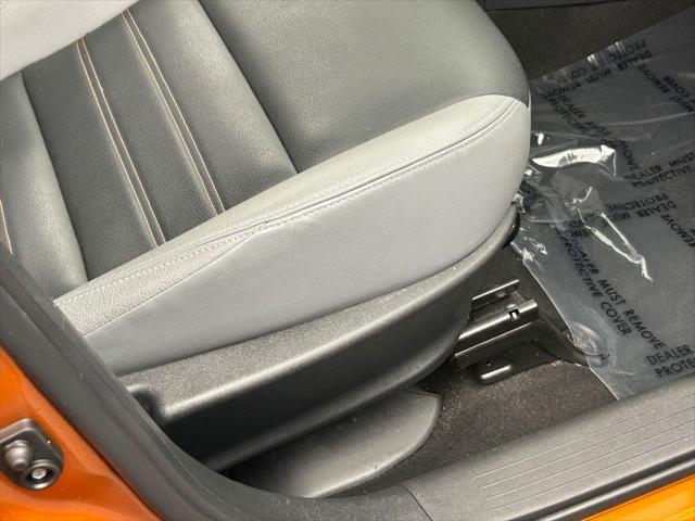 2023 Nissan Kicks SR Xtronic CVT
