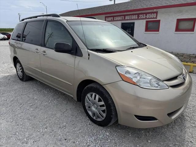 2008 Toyota Sienna LE for sale in Springfield, NE