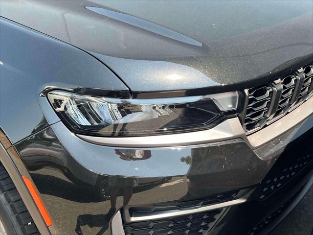 2026 Jeep Grand Cherokee GRAND CHEROKEE LAREDO ALTITUDE 4X4 2026 Jeep Grand Cherokee GRAND CHEROKEE LAREDO ALTITUDE 4X4