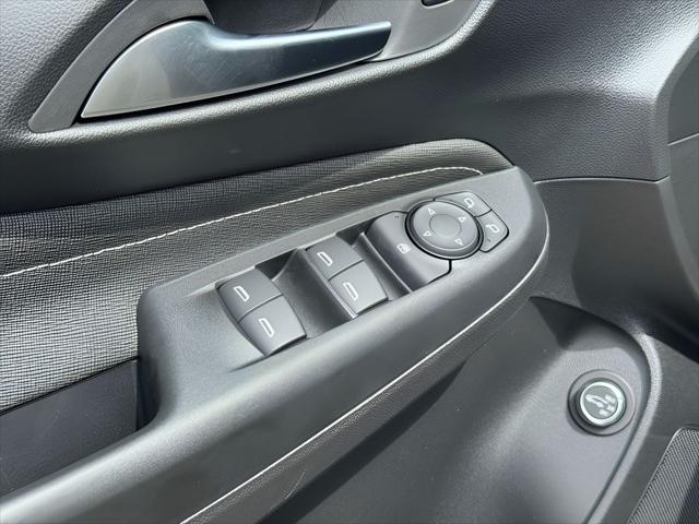 2026 Buick NV Sport Touring FWD