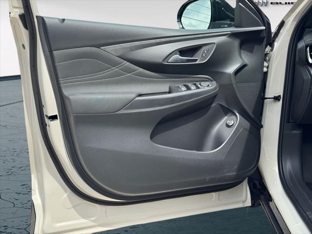 2026 Buick NV Sport Touring FWD