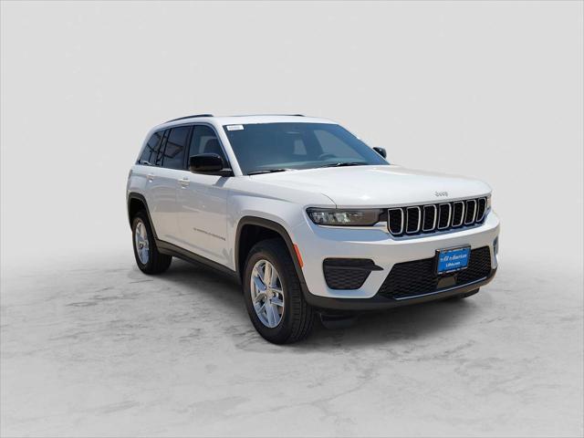 2026 Jeep Grand Cherokee GRAND CHEROKEE LAREDO X 4X4